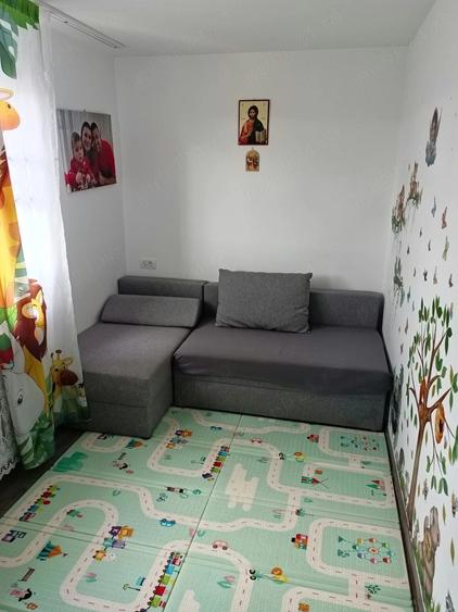 Apartament cu 4 camere semidecomandat în Central