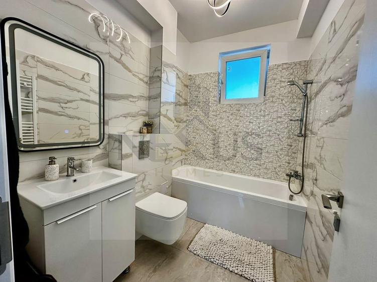 Apartament cu 2 camere semidecomandat, mobilat în Sud