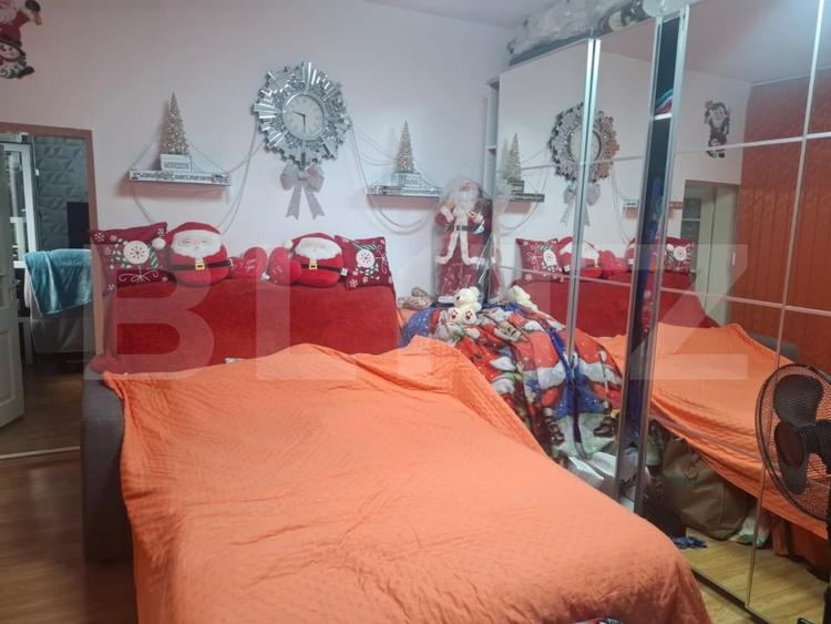 Casă individuală cu 3 camere cu Canalizare în Titu