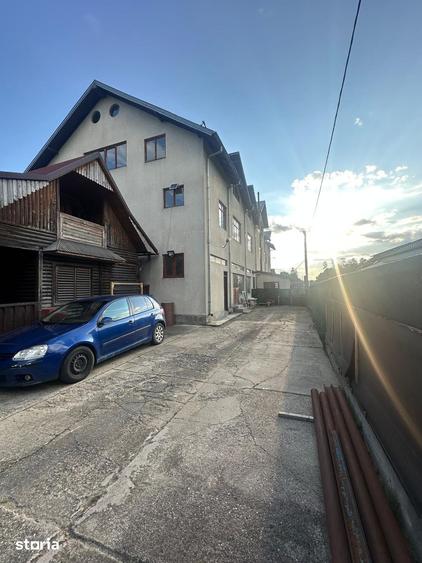 Casă cu Teren 997 Mp în Schiau