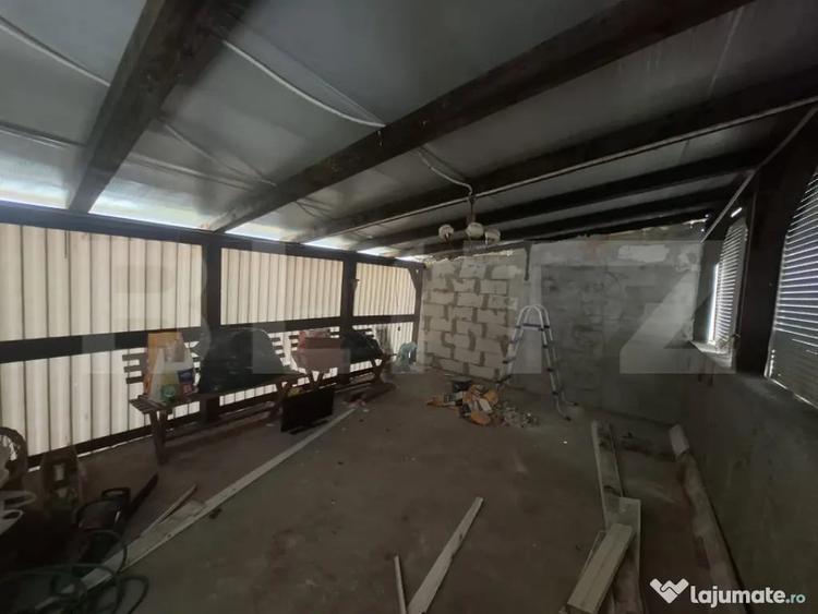 Casă cu 3 camere cu Teren 1561 Mp în Lazuri