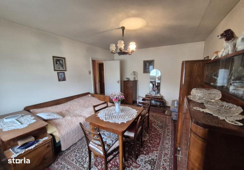 Garsonieră decomandată în Central
