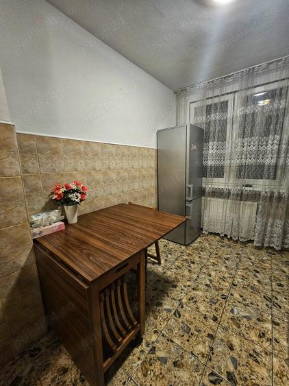 Apartament cu 2 camere semidecomandat în Rogerius