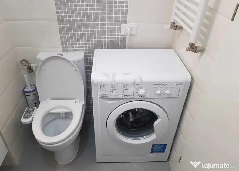 Apartament cu 2 camere decomandat în Parcul Carol