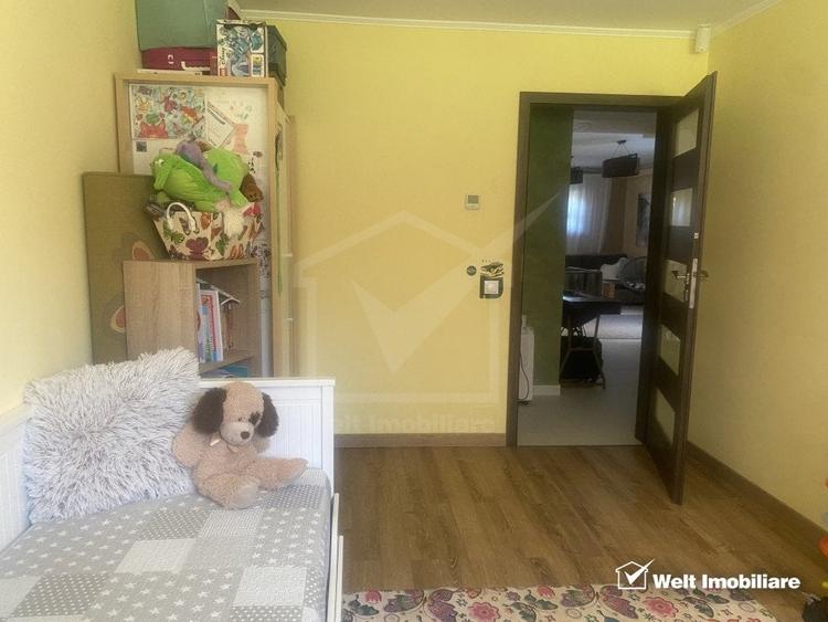 Apartament cu 4 camere semidecomandat, mobilat în Mănăștur