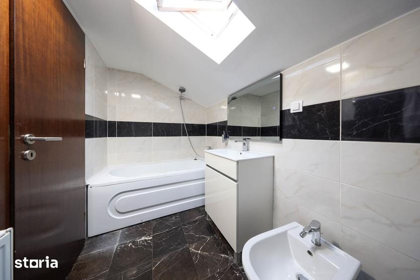 Casă cu 8 camere cu Teren 164 Mp în Bartolomeu