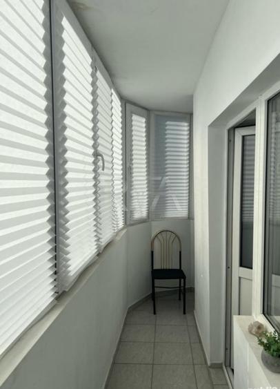 Apartament cu 2 camere semidecomandat, mobilat în Tineretului