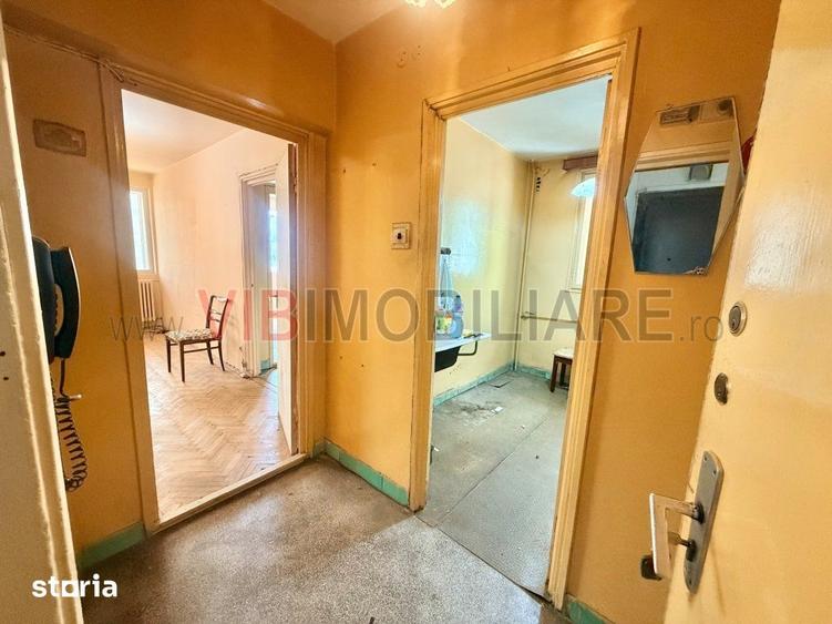 Apartament cu 2 camere semidecomandat în Decebal — fotografia 2