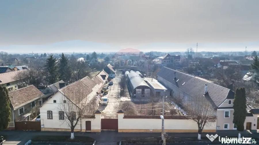 Casă cu 5 camere cu Teren 5417 Mp în Prejmer