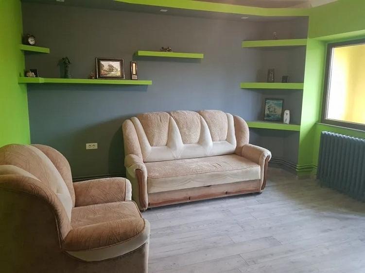 Garsonieră decomandată în Central