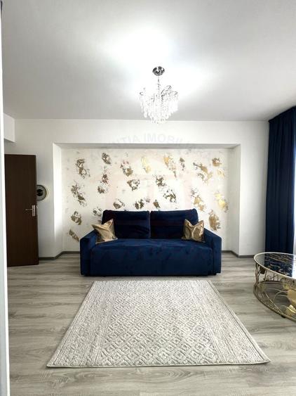 Apartament cu 2 camere decomandat, mobilat în Bd. Coșbuc