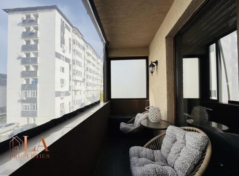 Apartament cu 3 camere semidecomandat în Chiajna
