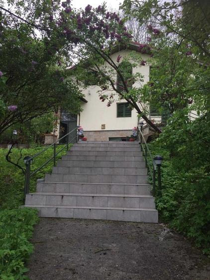 Casă cu 4 camere în Provița de Jos