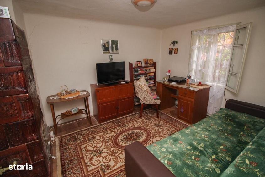 Casă cu 4 camere în Valea Alba