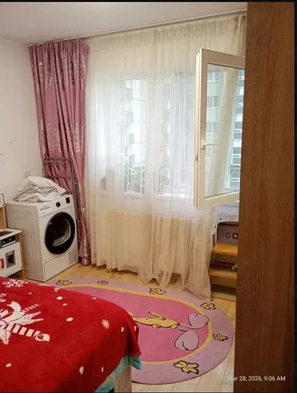 Apartament cu 2 camere semidecomandat în Tractorul