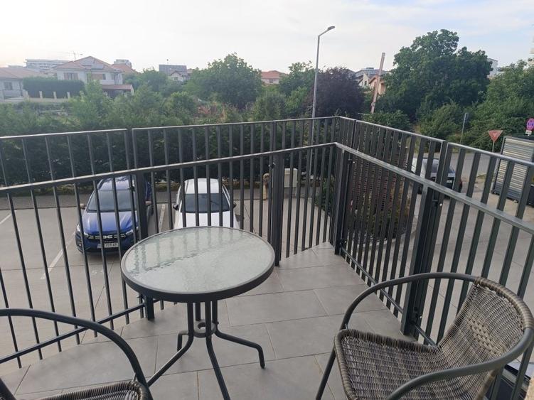 Inchiriez apartament cu 2 camere - 2