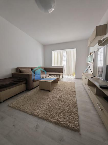 Apartament cu 4 camere decomandat, mobilat în Lipovei
