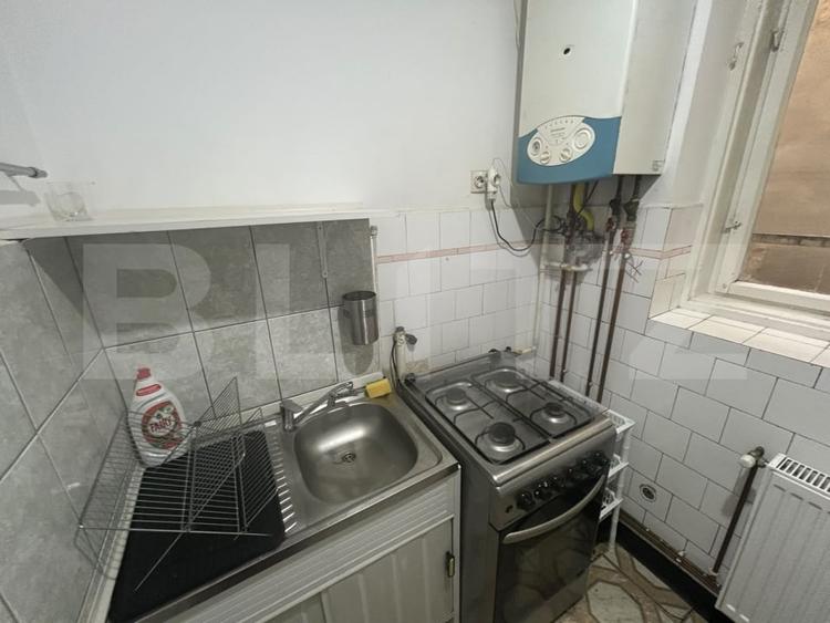 Apartament Spațios, 2 camere, decomandat, Zona Ultracentral - 6