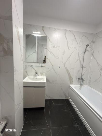 Apartament cu 2 camere decomandat în Sisești