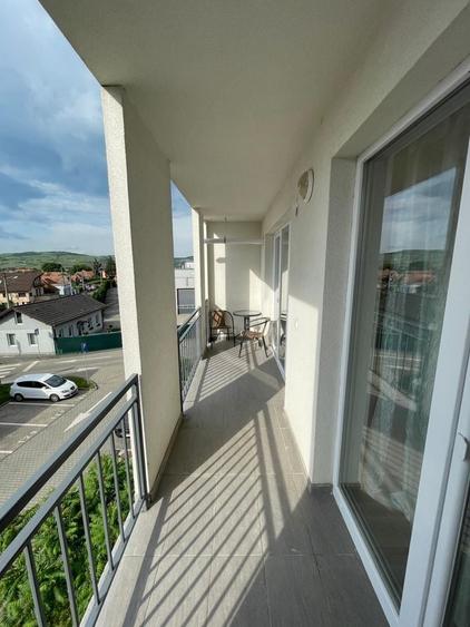 Apartament cu 2 camere decomandat în Exterior Vest