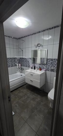 Apartament cu 2 camere decomandat, mobilat în Florești