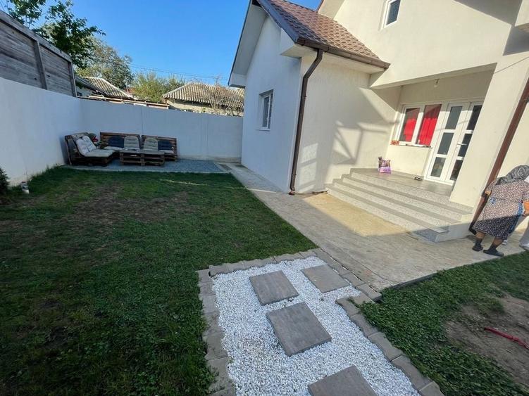 Casă cu 2 camere în Central
