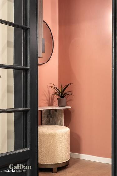 Apartament cu 4 camere în Universitate
