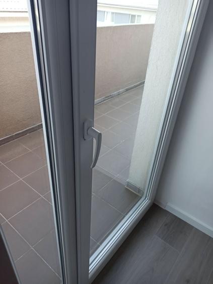 Apartament cu 3 camere decomandat, mobilat în Nord-Vest