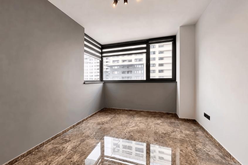 Apartament cu 3 camere decomandat în Torontalului