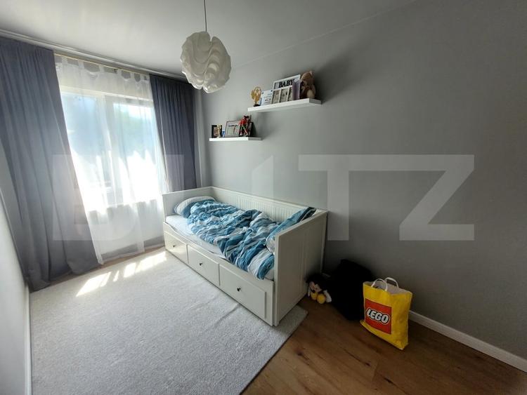 Apartament cu 3 camere semidecomandat, mobilat în Mănăștur