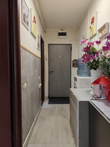 Apartament cu 2 camere semidecomandat în Buftea