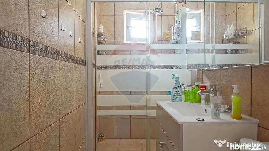 Apartament cu 2 camere decomandat în Electroprecizia