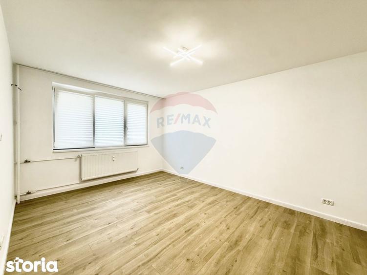 Apartament cu 3 camere decomandat, mobilat în Titan