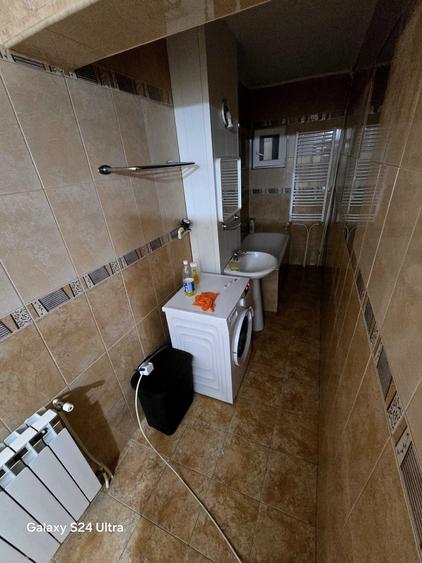 Apartament cu 3 camere decomandat în Ultracentral