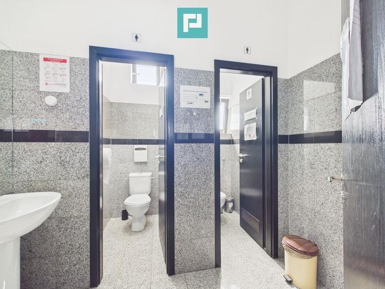 Birou, de 86.599998474121 mp, în Lipovei