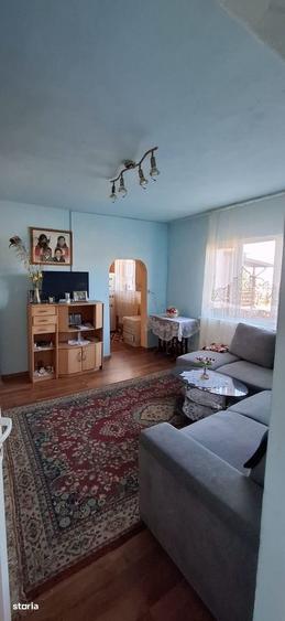 Casă cu 2 camere cu Teren 400 Mp în Central