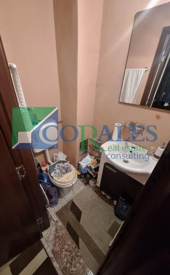 Apartament 3 camere, 2 Bai, Decomandat, 65 mp, Centrala proprie, Anvelopat - 9
