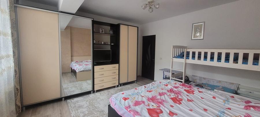 Apartament cu 2 camere decomandat în Paltin