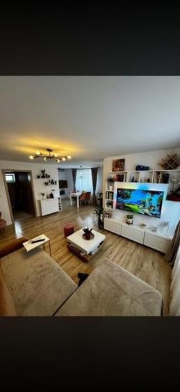 Casă individuală cu 3 camere cu Teren 300 Mp în Exterior Est