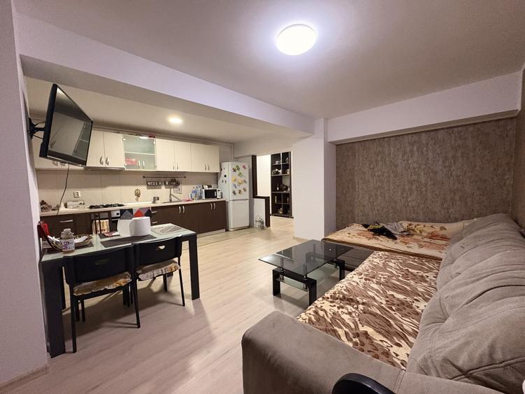 Apartament cu 2 camere în Splaiul Unirii