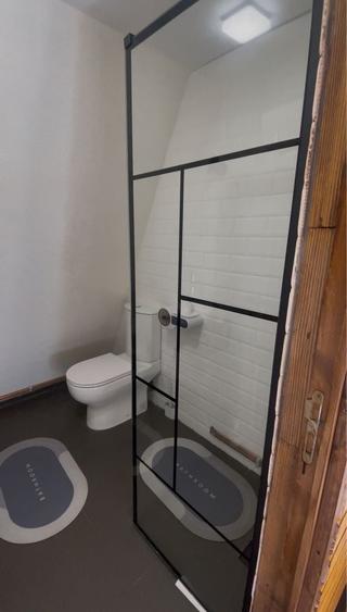 Casă cu 2 camere în Dâmbovicioara