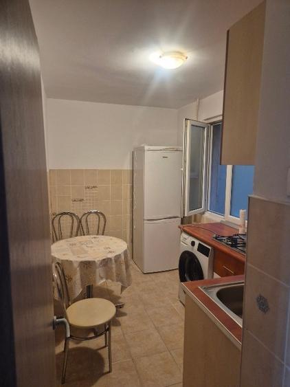 Apartament cu 2 camere decomandat în Tineretului