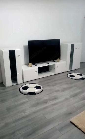 Garsonieră decomandată în Cerătu de Copăcioasa