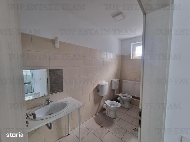 Casă cu 4 camere în Odăile