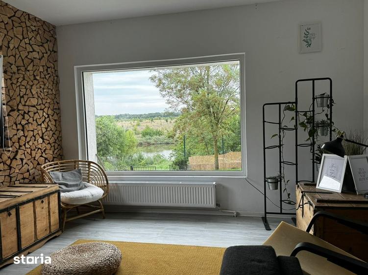 Casă cu 4 camere cu Teren 400 Mp în Moara Vlăsiei