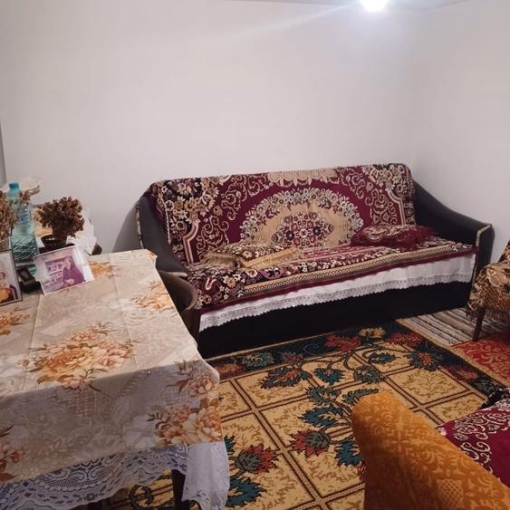 Casă cu 3 camere în Podu Turcului