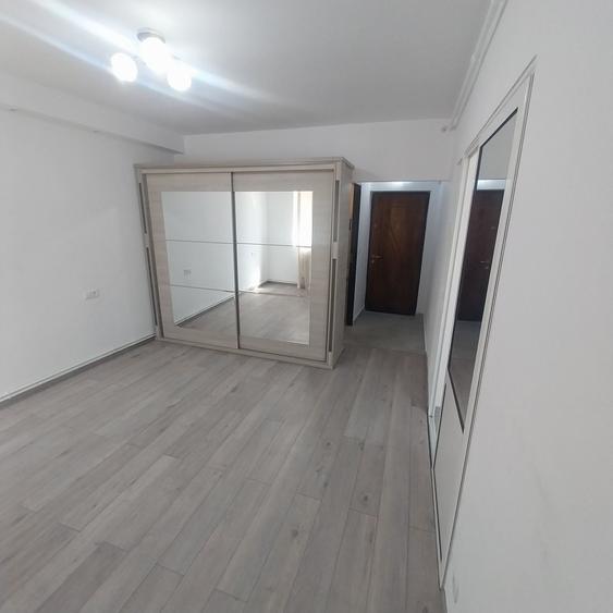 Garsonieră decomandată în Calea Moldovei