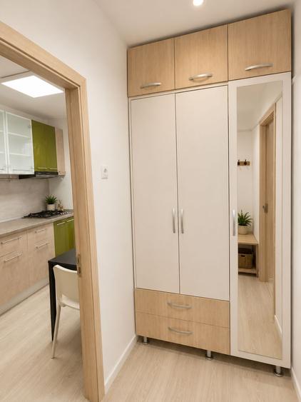 Apartament cu 2 camere semidecomandat, mobilat în Tineretului