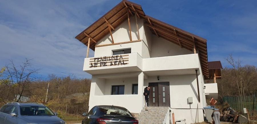 Casă cu 4 camere în Rogojina