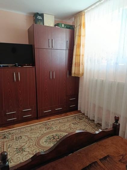 Apartament cu 2 camere decomandat în Energiei